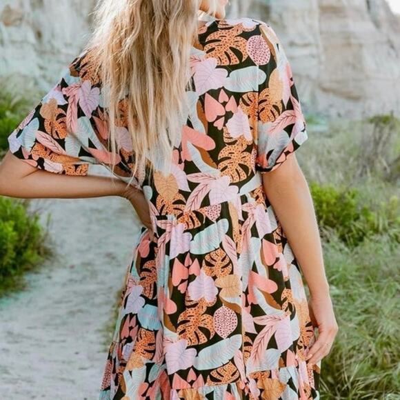 Cupshe V-Neck Tropical Short Sleeve Loose Mini Dress NWOT SZ XL - Picture 3 of 10